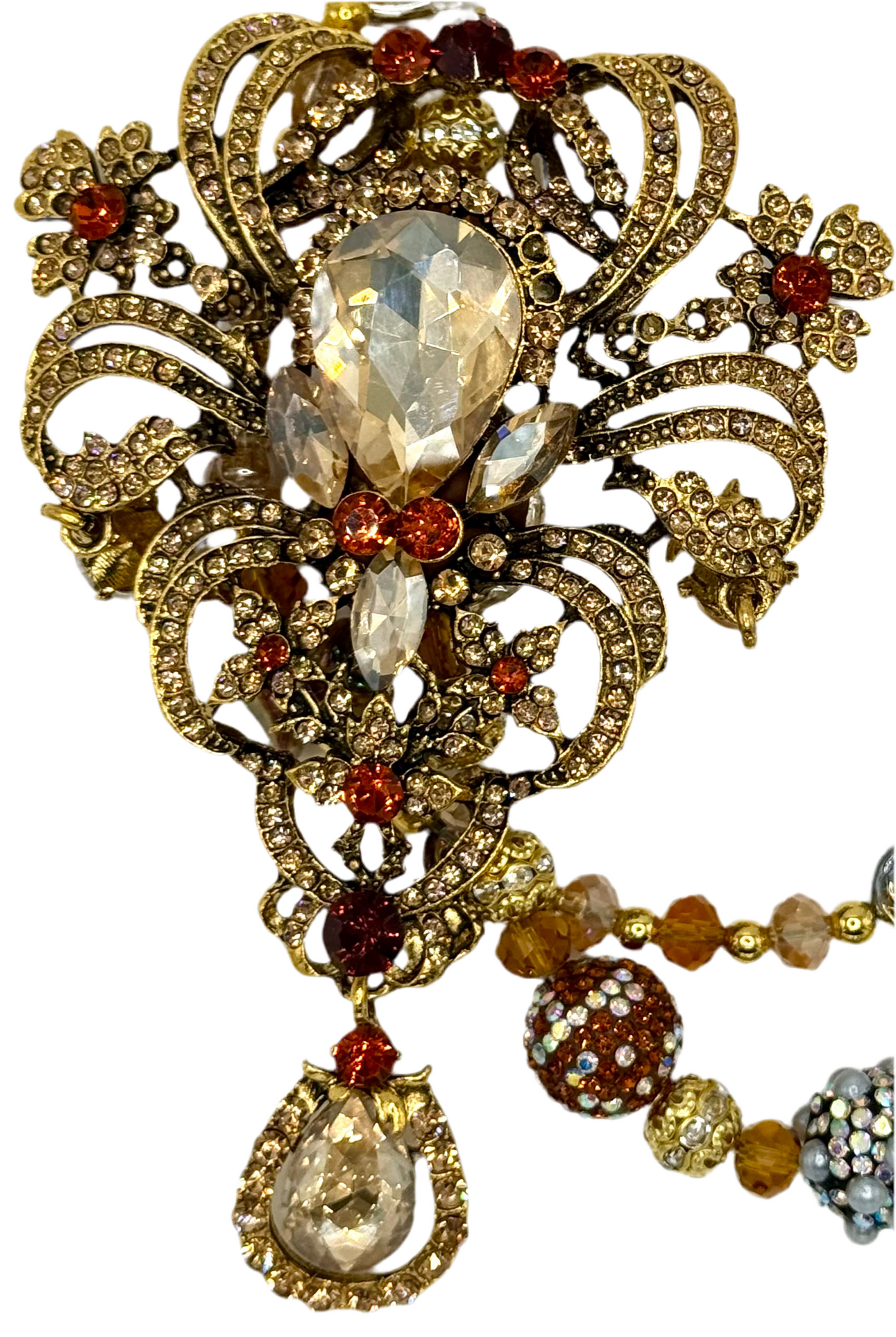 Royal charmed phone chain