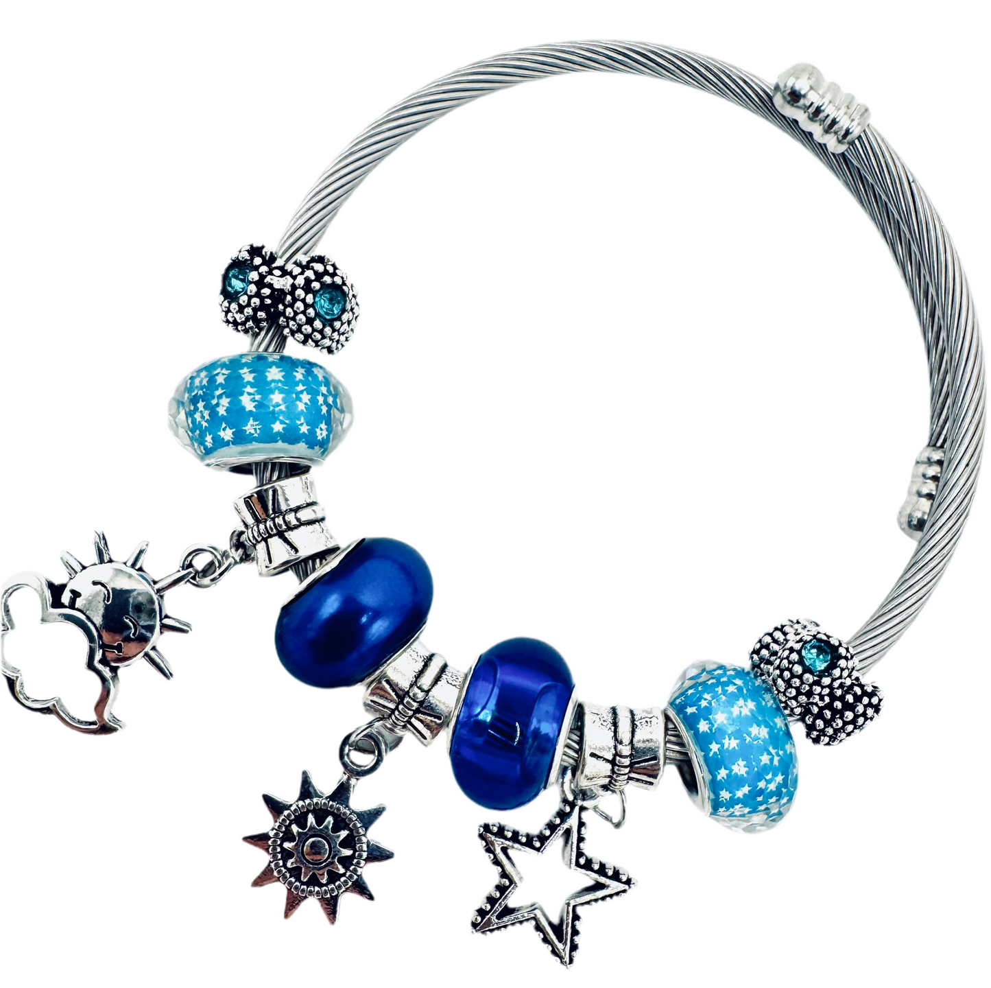 💕 Charmed dora style bracelet 💕