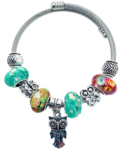 💕 Charmed dora style bracelet 💕