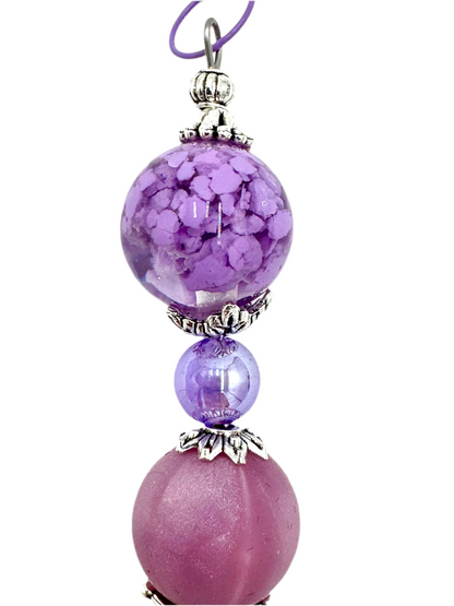Charmed dangle