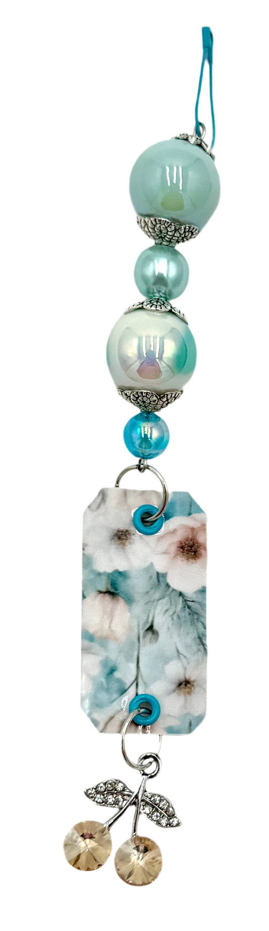 Charmed dangle