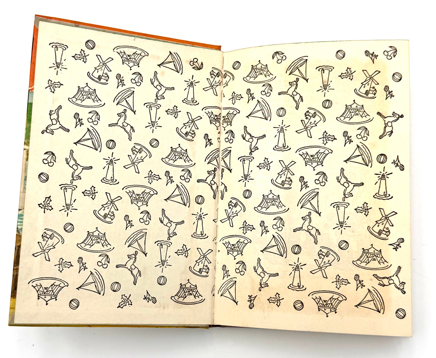 The Bobbsey Twins: on a houseboat. By Laura Lee Hope