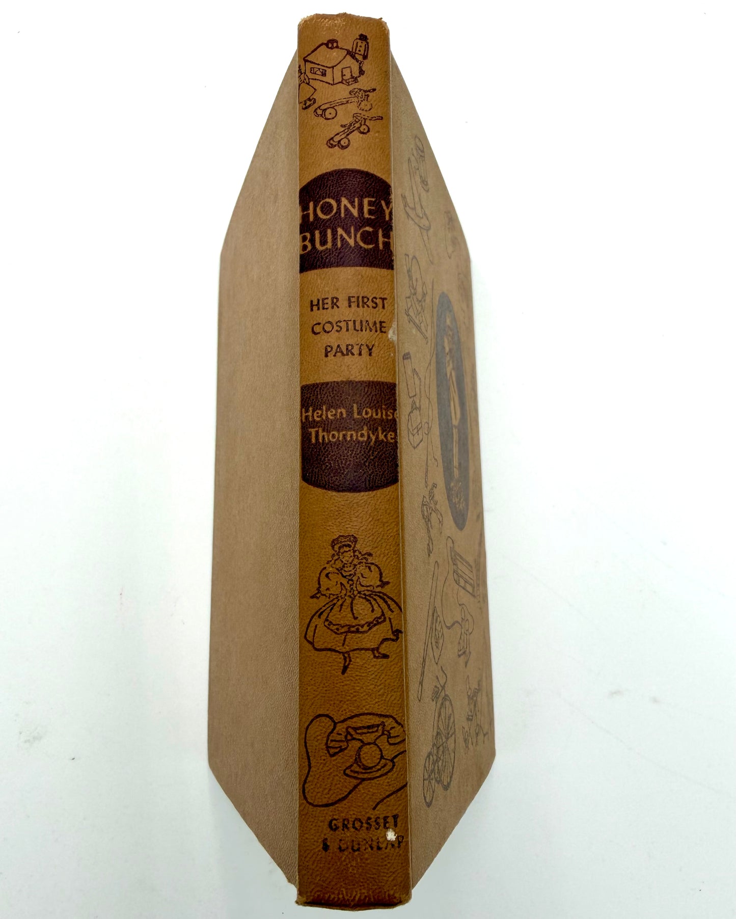 Honey Bunch: Her first Costume Party