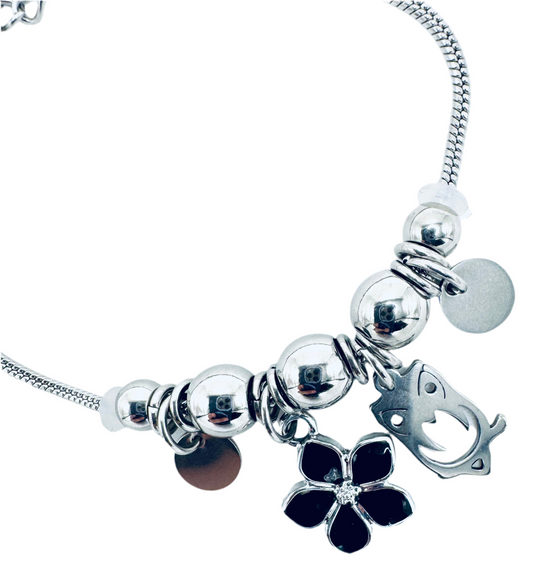 💕 Charmed dora style bracelet 💕