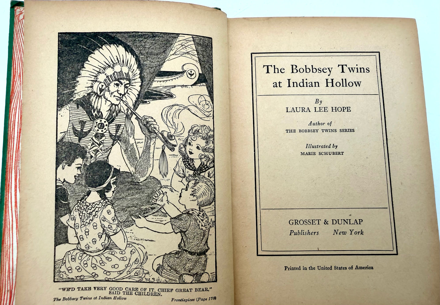 The Bobbsey Twins: At Indian Hallow