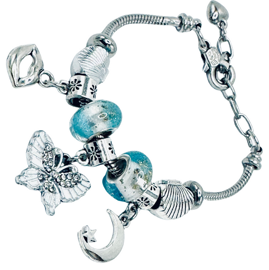 🎀 Charmed dora style bracelet 🎀