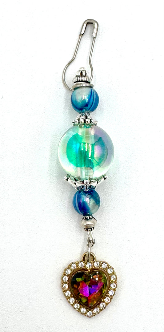 Charmed dangle