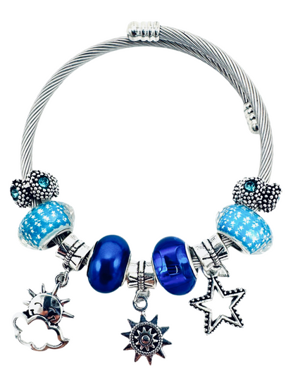 💕 Charmed dora style bracelet 💕