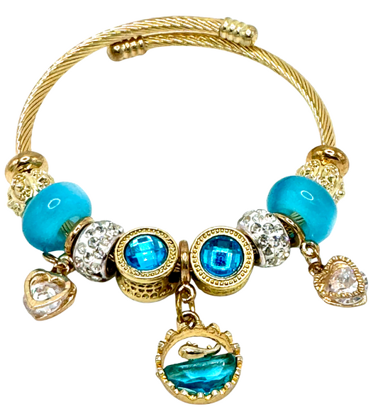 🎀 Charmed dora style bracelet 🎀