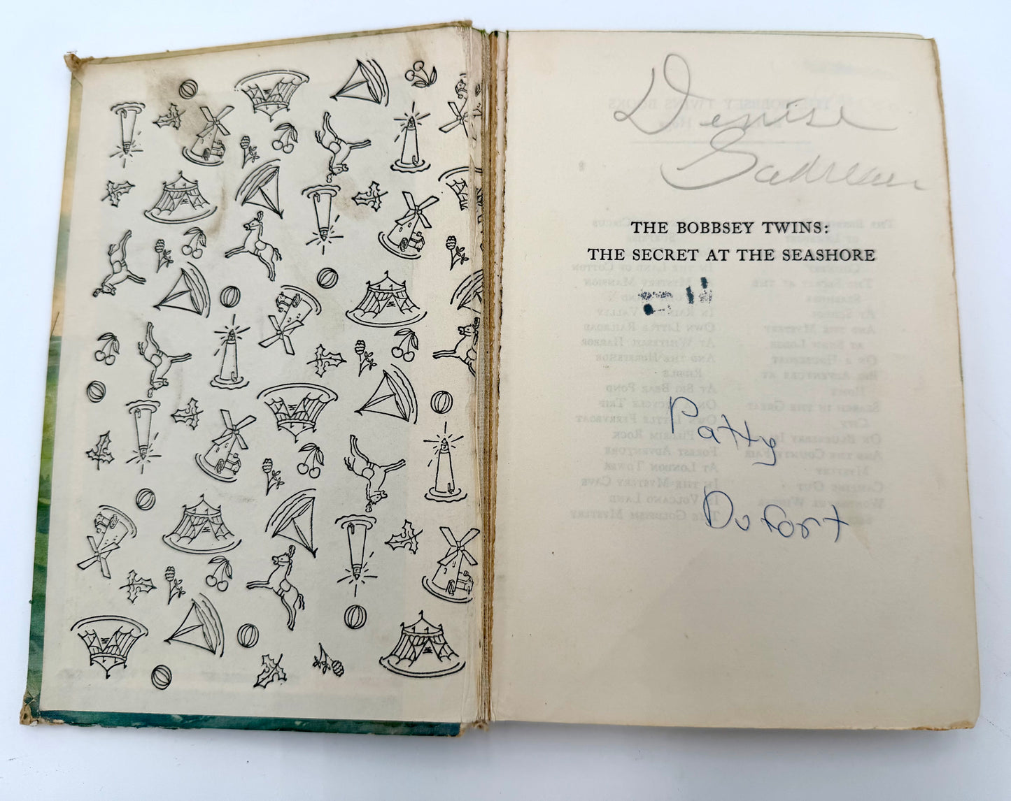 The Secret at the seashore- Vintage book “The bobbsey Twins”