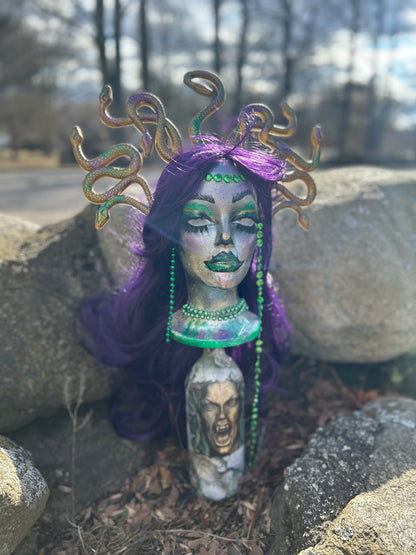 "Medusa"